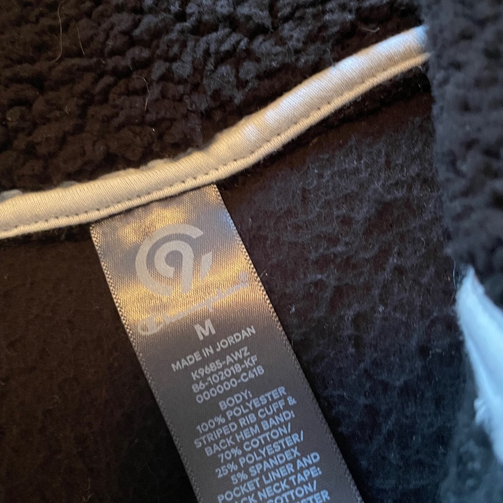 Champion Zip Collar Black Sherpa Pull Over Medium - Picture 8 of 8